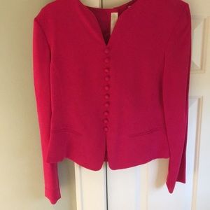 Exquisite Dana Buchman silk top in fushia.